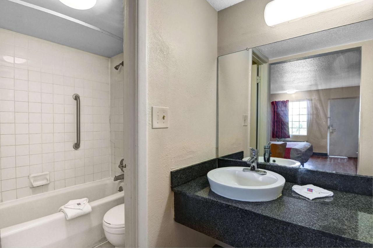 Motel 6-Calhoun, Ga Экстерьер фото
