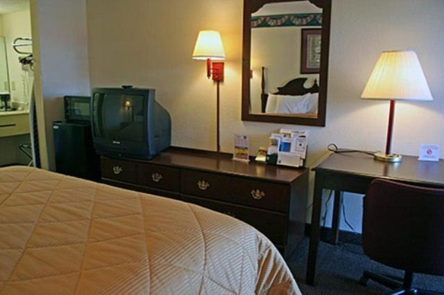 Motel 6-Calhoun, Ga Номер фото