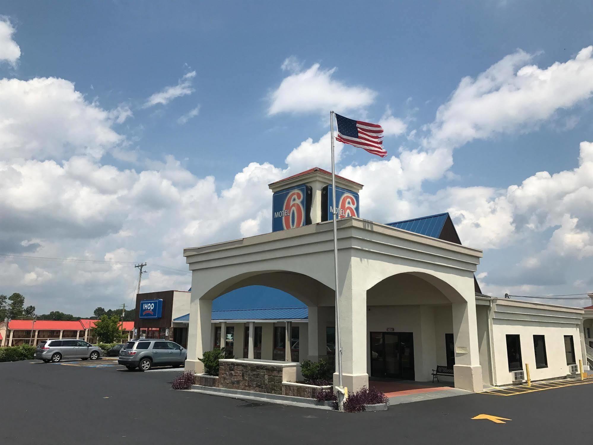 Motel 6-Calhoun, Ga Экстерьер фото